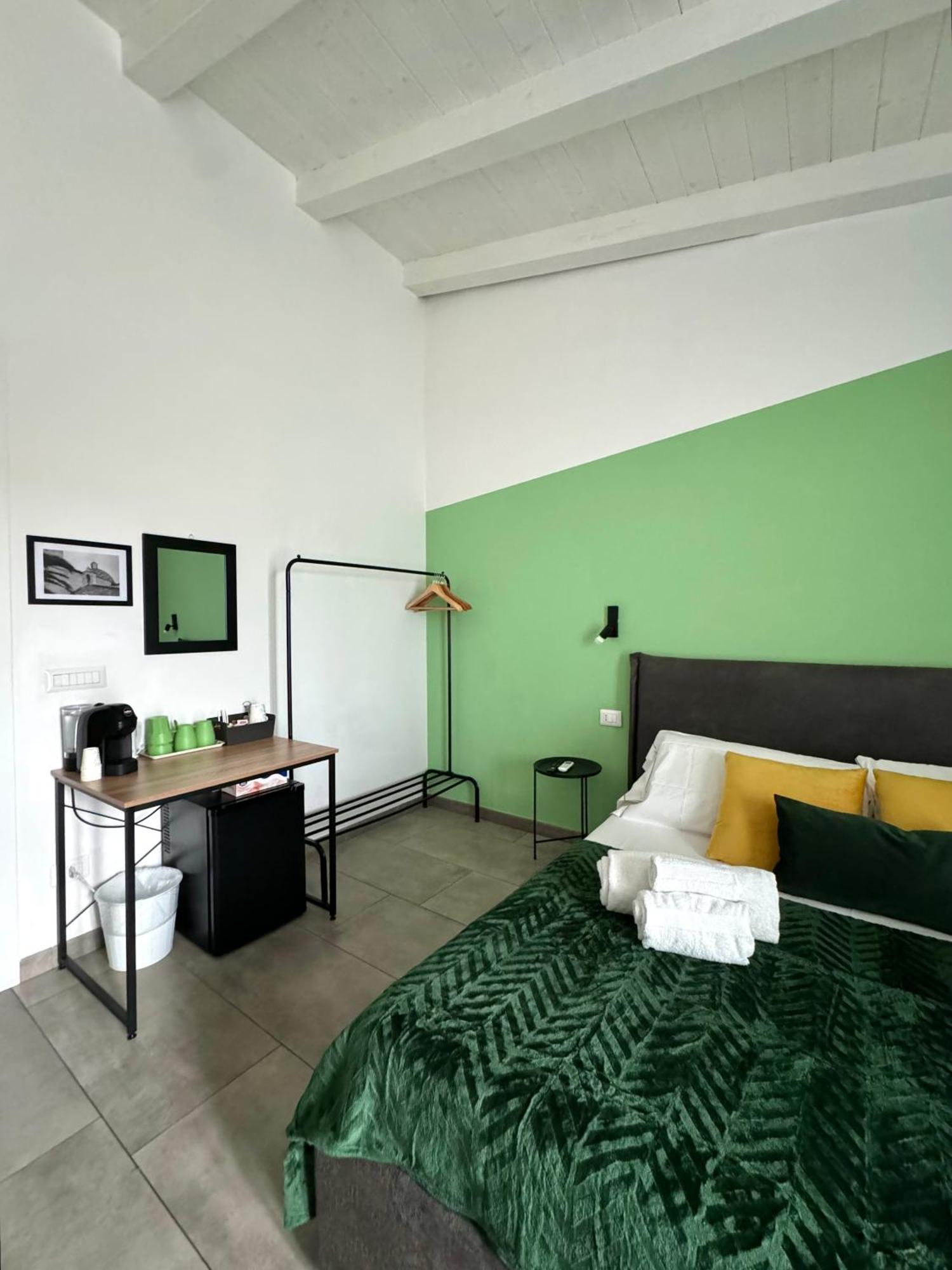 Citroom - Green City Rooms Olbia Ngoại thất bức ảnh
